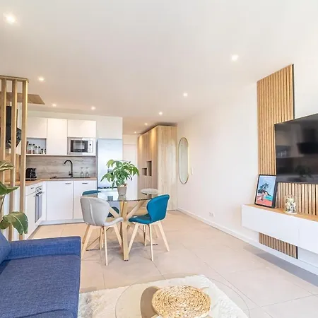 Cozy - Air Conditioning & Terrace With Sea View *