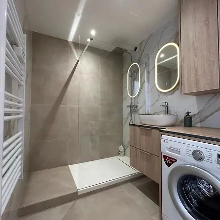 Apartamento Cozy - Air Conditioning & Terrace With Sea View Niza
